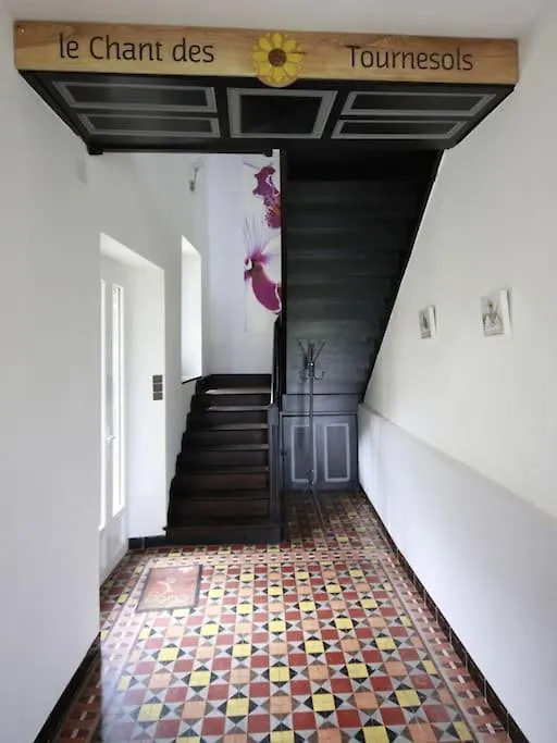Holiday home Gite Le Chant Des Tournesols Piscine Chauffee Montirat